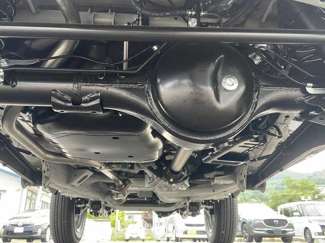 スズキ ジムニー XC 福島県 2025(令7)年 0.1万km未満 ピュアホワイトP 届出済未使用車 衝突軽減ブレーキ オートクルーズ コーナーセンサー レーンアシスト LEDヘッドライト オートライト フォグランプ スマートキー 純正フロアマット 純正アルミホイール