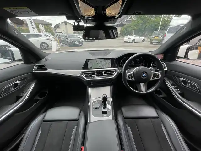 ＢＭＷ ＢＭＷ ３２０ｉ Mスポーツ 栃木県 2019(令1)年 5.4万km アルピンホワイトⅢ ヘッドアップディスプレイ/ワイヤレスチャージ /ジェスチャーコントロール/アンビエントライト /パワートランクリッド/インテリジェントセーフティ/コンフォートアクセス/ACC/レーンキープアシスト/ブラインドスポット /パークディスタンスコントロール/ナビ/全方位カメラ/ETC/ハーフレザー /パワーシート /シートヒーター /LEDヘッドライト/オートライト/オートハイビーム /ドライブレコーダー