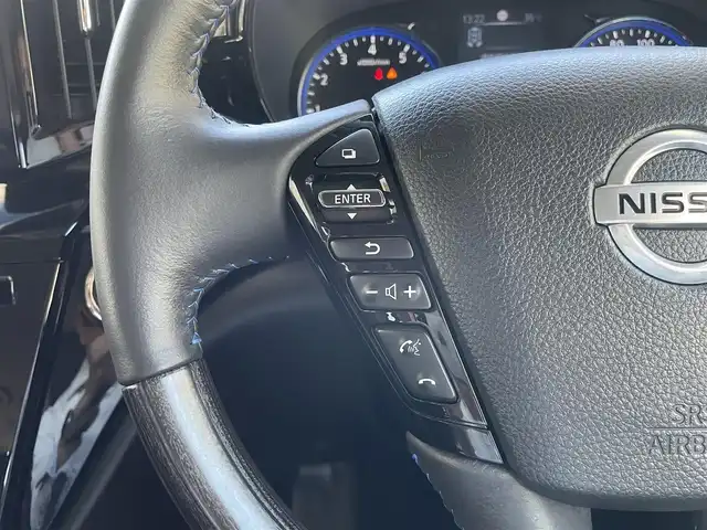 日産 エルグランド オーテック 兵庫県 2021(令3)年 1.9万km ダークブルー 外部検査実施済み//専用ダーククロムフロントグリル//専用フロントプロテクター//専用シグネチャーLED//専用大型リヤスポイラー//専用サイドシルプロテクター//専用バンパーフィニッシャー//専用レザーシート//前席電動/ヒーター/運転席メモリ付//純正10インチメモリーナビ（MM521D-L）//地デジ/DVD/BT//ナビ連動ドライブレーダー//アラウンドビューモニター//純正フリップダウンモニター//両側パワースライドドア//パワーバックドア//ビルトインETC//USBポート//純正18インチAW//前後ソナー//インテリジェントクルーズコントロール//LDW（車線逸脱警報）//インテリジェントLI（車線逸脱防止支援アシスト）//BSW（後側方車両検知警報）//インテリジェントBSI（後側方衝突防止支援システム）//インテリジェントエマージェンシーブレーキ//インテリジェントFCW（前方衝突予測警報）//踏み間違い衝突防止アシスト//RCTA（後退時車両検知警報）//標識検知機能