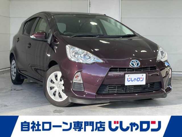 トヨタ アクア G ブラックソフトレザーセレ 沖縄県 2014(平26)年 4.4万km ディープアメジストマイカメタリック (株)IDOMが運営する【じしゃロンコザ店】の自社ローン専用車両になりますこちらは現金またはオートローンご利用時の価格です。自社ローンご希望の方は別途その旨お申付け下さい/・本土仕入/・純正ナビ/・Bluetooth接続/・TV/・DVD再生/・ETC/・スマートキー/・プッシュスタート/・純正フロアマット/・オートライト/・レザーシート