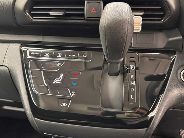 日産 ルークス ハイウェイスター X 兵庫県 2024(令6)年 0.3万km ホワイトパール エマージェンシーブレーキ/社外メモリーナビ＆ワンセグTV/（CD＆SD＆BT）/アラウンドビューモニター/ETC/オートライト/LEDライト/LEDフォグ/純正14inアルミホイール/片側パワースライドドア/ヘッドライトレベライザー/アイドリングストップ/コーナーセンサー/サーキュレーター/スマートキー/プッシュスタート/W＆サイドカーテンエアバック