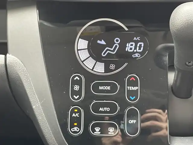 日産 デイズ ルークス ハイウェイスター Gターボ 滋賀県 2018(平30)年 4.2万km スパークリングレッドM 純正7インチナビ/【Bluetooth/CD/DVD/フルセグTV】/全方位カメラ/衝突軽減ブレーキ/クリアランスソナー/クルーズコントロール/両側パワースライドドア/LEDヘッドライト/オートライト/オートマチックハイビーム/ETC/前方ドライブレコーダー/純正15インチAW/プッシュスタート/スマートキー/ステアリングリモコン