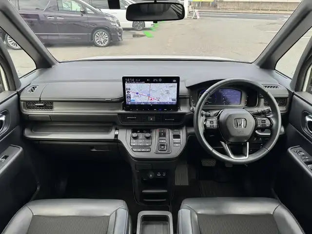 ホンダ ステップワゴン スパーダ eHEV 千葉県 2023(令5)年 3.1万km プラチナホワイトパール ワンオーナー車/ホンダセンシング/衝突軽減ブレーキ/誤発信抑制装置/レーダークルーズコントロール/レーンキープアシスト/ブラインドスポットモニター/純正11インチナビ/フルセグTV/Bluetooth/CarPlay/全方位モニター/両側電動スライドドア/ハーフレザーシート/D/N席シートヒーター/ドライブレコーダー/LEDライト/ETC/保証書・取説/スペアキー