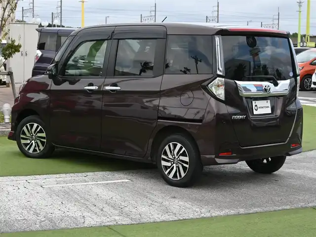トヨタ ルーミー カスタムG 千葉県 2020(令2)年 4万km プラムブラウンパールクリスタルシャイン 165/65R14/スマートアシストIII/両側パワースライドドア/9インチ純正SDナビ/地デジTV/【DVD/CD再生機能　Bluetooth接続】/パノラマモニター/ドライブレコーダー（前後撮影）/革巻きステアリング/ステアリングスイッチ/ETC（2.0）/LEDヘッドライト/フォグライト/ウインカーミラー/コーナーセンサー/純正14インチアルミホイル/キーフリーシステム