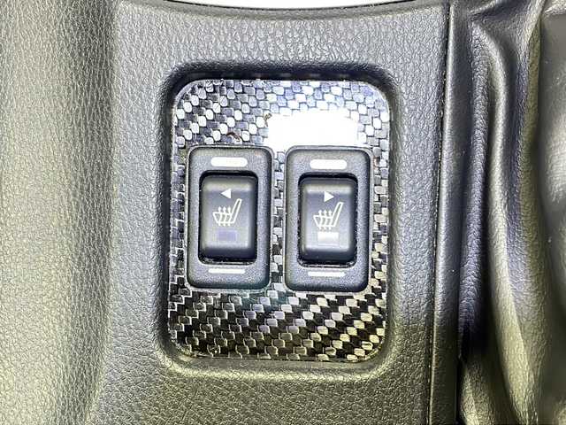 トヨタ ８６ GT リミテッド 高知県 2019(平31)年 6万km クリスタルブラックシリカ MT車/柿本改マフラー/ブレンボキャリパー/純正ナビ/・CD/DVD/・フルセグTV/・Bluetooth/バックモニター/ハーフレザー/シートヒーター/プッシュスタート