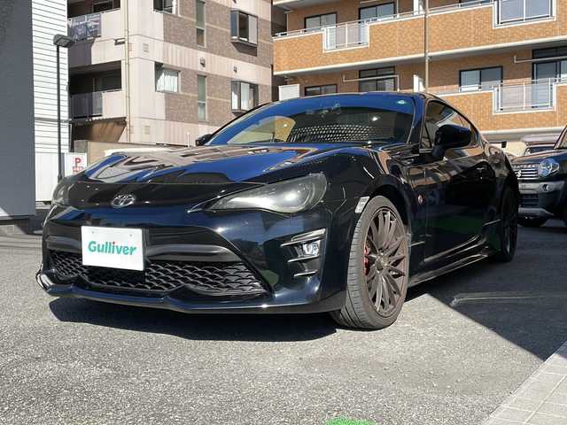 トヨタ ８６ GT リミテッド 高知県 2019(平31)年 6万km クリスタルブラックシリカ MT車/柿本改マフラー/ブレンボキャリパー/純正ナビ/・CD/DVD/・フルセグTV/・Bluetooth/バックモニター/ハーフレザー/シートヒーター/プッシュスタート
