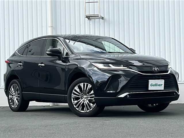 トヨタ ハリアー Z レザーパッケージ 三重県 2020(令2)年 1.9万km プレシャスブラックパール 純正ナビ /全周囲カメラ/BSM /デジタルインナーミラー /JBL /ビルトインETC2.0 /ワイヤレス充電器 /USB給電ポート/パワーバックドア /前席エアシート /前席パワーシート /ステアリングヒーター /革巻きステアリング/ステアリングスイッチ/レーダークルーズコントロール /レーンキープアシスト/衝突軽減ブレーキ/純正フロアマット/LEDヘッドライト/オートハイビーム/オートライト/電動格納ミラー/禁煙車