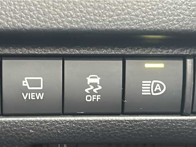 トヨタ ハリアー Z レザーパッケージ 三重県 2020(令2)年 1.9万km プレシャスブラックパール 純正ナビ /全周囲カメラ/BSM /デジタルインナーミラー /JBL /ビルトインETC2.0 /ワイヤレス充電器 /USB給電ポート/パワーバックドア /前席エアシート /前席パワーシート /ステアリングヒーター /革巻きステアリング/ステアリングスイッチ/レーダークルーズコントロール /レーンキープアシスト/衝突軽減ブレーキ/純正フロアマット/LEDヘッドライト/オートハイビーム/オートライト/電動格納ミラー/禁煙車