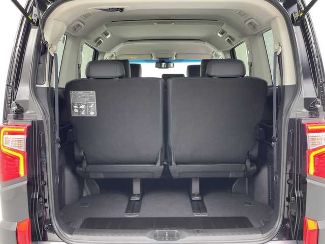 三菱 デリカＤ：５ シャモニー 愛知県 2025(令7)年 0.1千km ブラックダイヤモンド e-Assist/・衝突軽減ブレーキ/・車線逸脱警告/・レーダークルーズコントロール/・オートハイビーム/・誤発進抑制機能/・後側方車両検知警報/・レーンチェンジアシスト/・後退時交差車両検知警報/全方位カメラ/純正アルミホイール(ブラック塗装)/スマートキー/プッシュスタート/パワーシート/シートヒーター/ステアリングヒーター/パワーバックドア/両側パワースライドドア/LEDヘッドライト/ハーフレザーシート