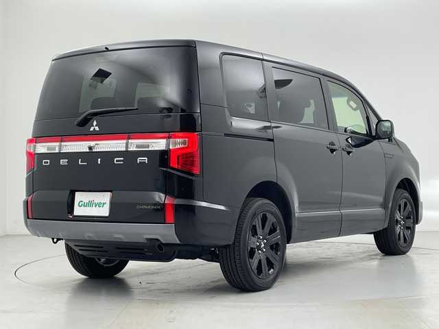 三菱 デリカＤ：５ シャモニー 愛知県 2025(令7)年 0.1千km ブラックダイヤモンド e-Assist/・衝突軽減ブレーキ/・車線逸脱警告/・レーダークルーズコントロール/・オートハイビーム/・誤発進抑制機能/・後側方車両検知警報/・レーンチェンジアシスト/・後退時交差車両検知警報/全方位カメラ/純正アルミホイール(ブラック塗装)/スマートキー/プッシュスタート/パワーシート/シートヒーター/ステアリングヒーター/パワーバックドア/両側パワースライドドア/LEDヘッドライト/ハーフレザーシート