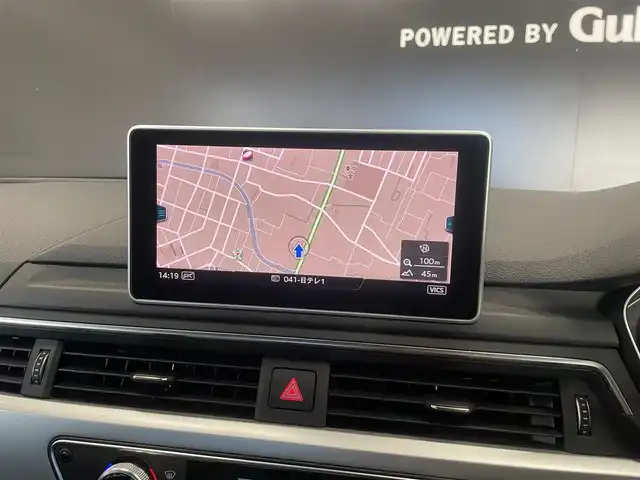 アウディ Ａ４ アバント 2．0 TFSI 群馬県 2017(平29)年 2.5万km 青 スマートキー /禁煙車/パノラマSR/純正ナビ/ACC/バックカメラ /コーナーセンサー/フルセグTV/ETC2.0/AUX/BT/USB/D/Nパワーシート /純正フロアマット/純正16インチAW/オートハイビーム/WAC/電動リアゲート