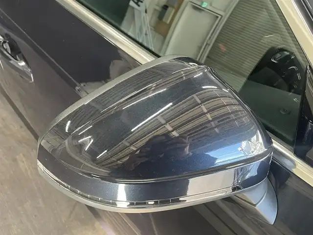 アウディ Ａ４ アバント 2．0 TFSI 群馬県 2017(平29)年 2.5万km 青 スマートキー /禁煙車/パノラマSR/純正ナビ/ACC/バックカメラ /コーナーセンサー/フルセグTV/ETC2.0/AUX/BT/USB/D/Nパワーシート /純正フロアマット/純正16インチAW/オートハイビーム/WAC/電動リアゲート