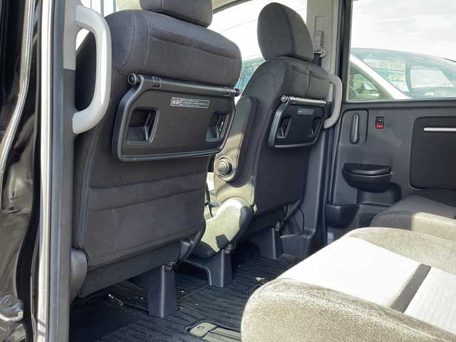 ホンダ ステップワゴン スパーダ ホンダセンシング 長野県 2020(令2)年 2.9万km プレミアムスパークルブラックパール 禁煙車/純正ナビ【VXM-204VFi】/(CD/DVD/フルセグTV/Bluetooth)/ホンダセンシング/・衝突軽減ブレーキ/・誤発進抑制機能/・歩行者事故低減ステアリング/・路外逸脱抑制機能/・追従機能付アダプティブクルーズコントロール/・車線維持支援システム/・先行車発進お知らせ機能/・標識認識機能/バックカメラ/ビルトインETC2.0/両側パワースライドドア/革巻きステアリング/パドルシフト/ステアリングスイッチ/アイドリングストップ/LEDヘッドライト/フォグランプ/オートライト/スマートキー/Pスタート/電動格納ミラー/純正16インチAW/純正フロアマット