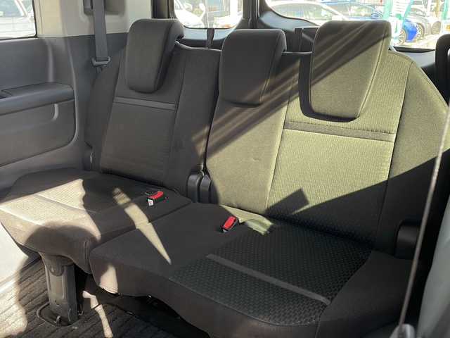 ホンダ ステップワゴン スパーダ ホンダセンシング 長野県 2020(令2)年 2.9万km プレミアムスパークルブラックパール 禁煙車/純正ナビ【VXM-204VFi】/(CD/DVD/フルセグTV/Bluetooth)/ホンダセンシング/・衝突軽減ブレーキ/・誤発進抑制機能/・歩行者事故低減ステアリング/・路外逸脱抑制機能/・追従機能付アダプティブクルーズコントロール/・車線維持支援システム/・先行車発進お知らせ機能/・標識認識機能/バックカメラ/ビルトインETC2.0/両側パワースライドドア/革巻きステアリング/パドルシフト/ステアリングスイッチ/アイドリングストップ/LEDヘッドライト/フォグランプ/オートライト/スマートキー/Pスタート/電動格納ミラー/純正16インチAW/純正フロアマット