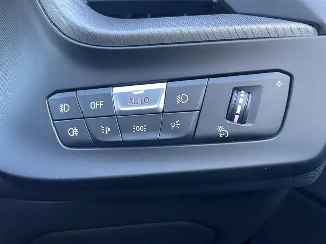 ＢＭＷ ＢＭＷ ２１８ｄ グランクーペ Mスポーツ EDジョイ+ 静岡県 2021(令3)年 2万km アルピンホワイトⅢ ＩＤｒｉｖｅナビゲーション・ＰＫＧ　/ドライビングアシスト　/純正ＨＤＤナビ　/Ｂカメラ　/パーキング・アシスト　/ＬＫＡ　/ＢＳＭ　/インナーミラー一体型ＥＴＣ　/アンビエントライト　/コンフォートアクセス/ワイヤレスチャージ