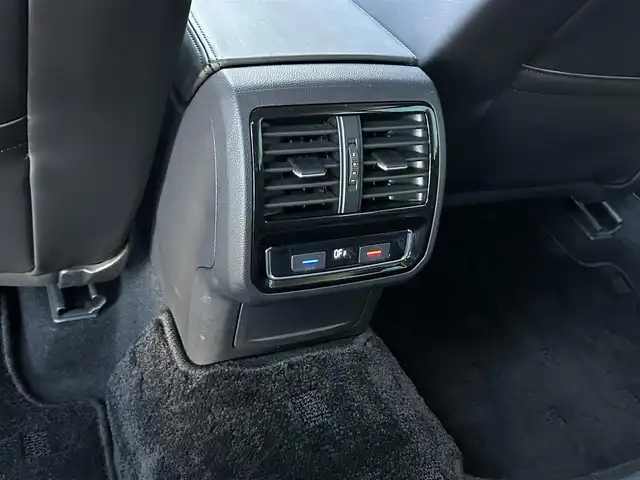 フォルクスワーゲン ＶＷ パサート ヴァリアント TDIエレガンス アドバンス 茨城県 2021(令3)年 5.3万km ディープブラックパールエフェクト 黒革 /シートヒーター /エアシ-ト /パワーシート/LEDマトリックス /ダイナミックターンインジケーター/ダイナミックコーナリングライト/HUD /デジタルメ-タ-クラスタ- /Discover Pro /BT/USB/CarPlay /PWテ-ルゲ-ト /オ-ルインSFT /アラウンドビュ-カメラ /ACC /LKA /LCA /パ-クアシスト /リヤトラフィックアラ-ト /ETC2.0/パドルシフト/ルーフレール/前後ドラレコ/禁煙車