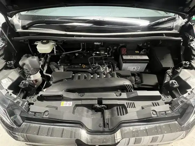 トヨタ ノア S－Z 秋田県 2024(令6)年 1.9万km アティチュードブラックマイカ ４WD/衝突軽減システム/LEDヘッドライト/両側パワースライドドア/純正メモリナビ（DVD/CD/BT/AM/FM）/フルセグ（走行中視聴不可能）/バックカメラ/トヨタ純正１６インチアルミ（夏タイヤ装着）/スマートキー/アイドリングストップ/プッシュスタート/クルーズコントロール追従走行あり/MTモード付AT/オートマチックハイビーム/コーナーセンサー/レーントレーシングアシスト/ステアリングスイッチ/前席シートヒーター/電動パーキングブレーキ/オートブレーキホールド機能/ビルトインETC/社外フロアマット/オートライト/ダブルオートエアコン/パワーステアリング/パワーウィンドウ/ヘッドライトレベライザー/横滑り防止/盗難防止装置/寒冷地仕様/電動格納ウィンカーミラー/保証書/取扱説明書/記録簿/スペアキー×１