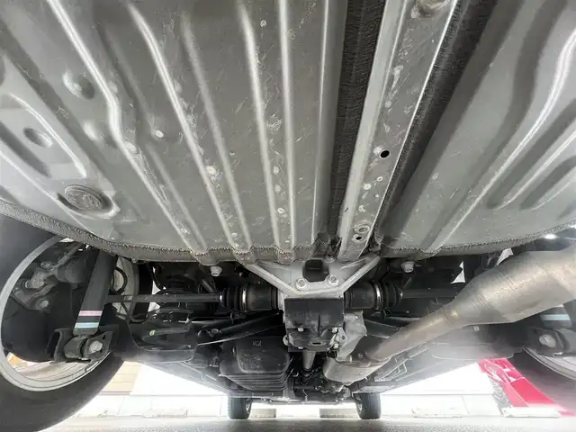 トヨタ ノア S－Z 秋田県 2024(令6)年 1.9万km アティチュードブラックマイカ ４WD/衝突軽減システム/LEDヘッドライト/両側パワースライドドア/純正メモリナビ（DVD/CD/BT/AM/FM）/フルセグ（走行中視聴不可能）/バックカメラ/トヨタ純正１６インチアルミ（夏タイヤ装着）/スマートキー/アイドリングストップ/プッシュスタート/クルーズコントロール追従走行あり/MTモード付AT/オートマチックハイビーム/コーナーセンサー/レーントレーシングアシスト/ステアリングスイッチ/前席シートヒーター/電動パーキングブレーキ/オートブレーキホールド機能/ビルトインETC/社外フロアマット/オートライト/ダブルオートエアコン/パワーステアリング/パワーウィンドウ/ヘッドライトレベライザー/横滑り防止/盗難防止装置/寒冷地仕様/電動格納ウィンカーミラー/保証書/取扱説明書/記録簿/スペアキー×１