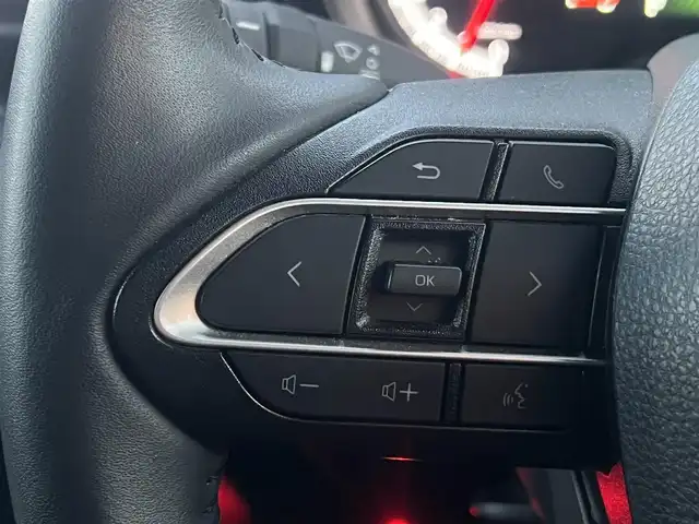 トヨタ ノア S－Z 秋田県 2024(令6)年 1.9万km アティチュードブラックマイカ ４WD/衝突軽減システム/LEDヘッドライト/両側パワースライドドア/純正メモリナビ（DVD/CD/BT/AM/FM）/フルセグ（走行中視聴不可能）/バックカメラ/トヨタ純正１６インチアルミ（夏タイヤ装着）/スマートキー/アイドリングストップ/プッシュスタート/クルーズコントロール追従走行あり/MTモード付AT/オートマチックハイビーム/コーナーセンサー/レーントレーシングアシスト/ステアリングスイッチ/前席シートヒーター/電動パーキングブレーキ/オートブレーキホールド機能/ビルトインETC/社外フロアマット/オートライト/ダブルオートエアコン/パワーステアリング/パワーウィンドウ/ヘッドライトレベライザー/横滑り防止/盗難防止装置/寒冷地仕様/電動格納ウィンカーミラー/保証書/取扱説明書/記録簿/スペアキー×１