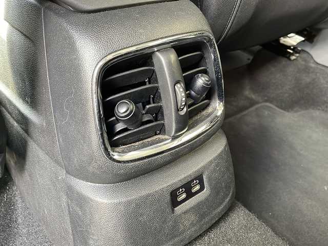 ＭＩＮＩ ＢＭＷ ミニ クロスオーバー クーパー D 神奈川県 2020(令2)年 3.4万km ライトブルー 純正ナビ/(FM/AM/BT/USB)/バックカメラ/ドライブレコーダー(前後)/アダプティブクルーズコントロール/パワーバッグドア/コーナーセンサー/ETC/ステアリングスイッチ/スペアキー/純正AW/取扱説明書