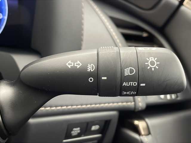 トヨタ アルファードハイブリット Z 千葉県 2024(令6)年 1.1万km プラチナホワイトパールマイカ 純正ナビ/フルセグTV/モデリスタフルエアロ/サンルーフ/フリップダウンモニター/両側パワースライドドア/全方位カメラ/プリクラッシュセーフティ/レーンキープアシスト/追従クルーズコントロール/オートハイビーム/電動リアゲート/デジタルインナーミラー/パワーシート/シートヒーター＆エアシート/ステアリングヒーター