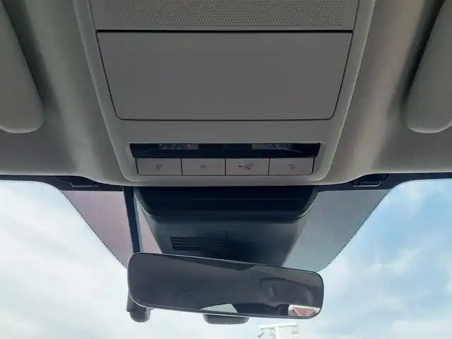 マツダ ＣＸ－３０ 20S Lパッケージ 東京都 2020(令2)年 1.7万km チタニウムフラッシュマイカ 360度セーフティパッケージ/全方位モニター/純正メモリナビ/フルセグTV/i-ACTIVE SENSE/・車間制御/・速度標識警報/・ドライバーモニタリング/・ディスタンス＆スピードアラート/・レーンキープアシスト/・前側方接近車両検知/・後側方接近車両検知/BSM/スマートブレーキサポート/パーキングセンサー/ステアリングスイッチ/レーダークルーズコントロール/電動リアゲート/前席シートヒーター/メモリーシート/ステアリングヒーター/パドルシフト/前後ドライブレコーダー/バックフォグ/レザーシート/オートライト/オートハイビーム/純正フロアマット/LEDヘッドライト/純正１８インチAW