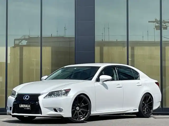 レクサス ＧＳ 450h Iパッケージ 石川県 2012(平24)年 7.1万km ホワイトパールクリスタルシャイン 純正ナビ/（Bluetooth/フルセグ/DVD）/バックカメラ/ビルドインETC/フロアマット/MTモード付AT/レザーシート/パワーシート/シートヒーター/エアシート/ローダウン/20インチ社外AW/LEDヘッドライト/フォグランプ/ウィンカーミラー/電格ミラー