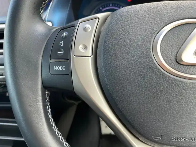 レクサス ＧＳ 450h Iパッケージ 石川県 2012(平24)年 7.1万km ホワイトパールクリスタルシャイン 純正ナビ/（Bluetooth/フルセグ/DVD）/バックカメラ/ビルドインETC/フロアマット/MTモード付AT/レザーシート/パワーシート/シートヒーター/エアシート/ローダウン/20インチ社外AW/LEDヘッドライト/フォグランプ/ウィンカーミラー/電格ミラー