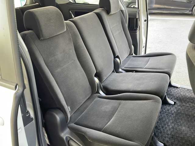 トヨタ ヴォクシー X 福島県 2007(平19)年 8.7万km ホワイトパールクリスタルシャイン 登録時走行距離：86/792km/ディーラー純正HDDナビ/（フルセグTV/CD/DVD/BT接続/AM/FM）/ETC/バックカメラ/WAC/三列シート/電格ミラー/ウィンカーミラー/純正フロアマット/ヘッドライトレベライザー/ドアバイザー/ハロゲンライト/リモコンキー