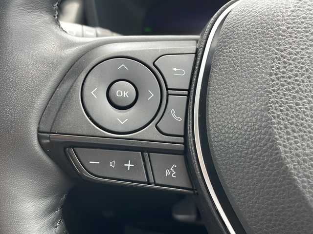 トヨタ ＲＡＶ４ アドベンチャー オフロードPKGⅡ 青森県 2022(令4)年 2.6万km スーパーホワイトⅡ 4WD/純正10.5インチディスプレイオーディオナビ/フルセグTV・Bluetooth・USB/OPパノラミックビューモニター/OPデジタルインナーミラー/OPパワーバックドア/黒合皮シート/前席エアシート・ヒーター/運転席パワーシート/ステアリングヒーター/セーフティセンス/プリクラッシュセーフティ/レーダークルーズコントロール/レーントレーシングアシスト/オートマチックハイビーム/ブラインドスポットモニター/前後コーナーセンサー/社外前後ドライブレコーダー/ビルトインETC2.0/純正フロアマット/トヨタアップグレードLEDヘッドランプ/LEDフォグランプ/専用ブリッジ型ルーフレール/専用サスペンション/専用18インチアルミ
