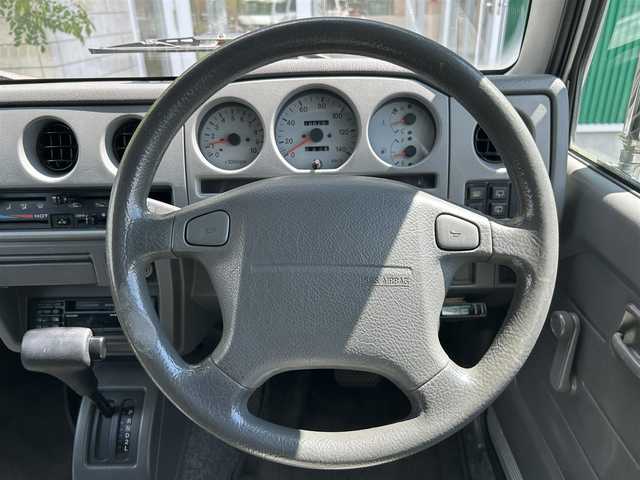 スズキ ジムニー ランドベンチャー 岡山県 1998(平10)年 16.7万km シルキーシルバーメタリック AM/FMラジオ付きCSプレイヤー/16インチホイール/フロントフォグランプ/ABS