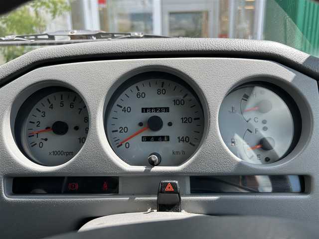 スズキ ジムニー ランドベンチャー 岡山県 1998(平10)年 16.7万km シルキーシルバーメタリック AM/FMラジオ付きCSプレイヤー/16インチホイール/フロントフォグランプ/ABS