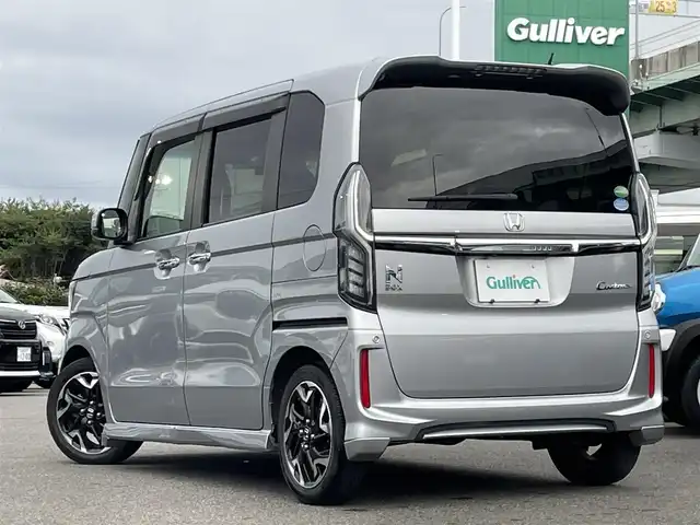 ホンダ Ｎ ＢＯＸ カスタム G L ターボ ホンダセンシング 愛知県 2017(平29)年 7.6万km ルナシルバーM ＳＤナビ/ＤＴＶ/ＣＤ／ＤＶＤ/ＢＴ/ＵＳＢ/Ｂカメラ/ＥＴＣ/両側パワースライドドア/ホンダセンシング/ステアリングスイッチ/純正１５インチＡＷ/クリアランスソナー/ハーフレザー/プッシュスタート/純正フロアマット
