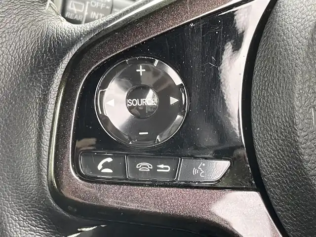 ホンダ Ｎ ＢＯＸ カスタム G L ターボ ホンダセンシング 愛知県 2017(平29)年 7.6万km ルナシルバーM ＳＤナビ/ＤＴＶ/ＣＤ／ＤＶＤ/ＢＴ/ＵＳＢ/Ｂカメラ/ＥＴＣ/両側パワースライドドア/ホンダセンシング/ステアリングスイッチ/純正１５インチＡＷ/クリアランスソナー/ハーフレザー/プッシュスタート/純正フロアマット