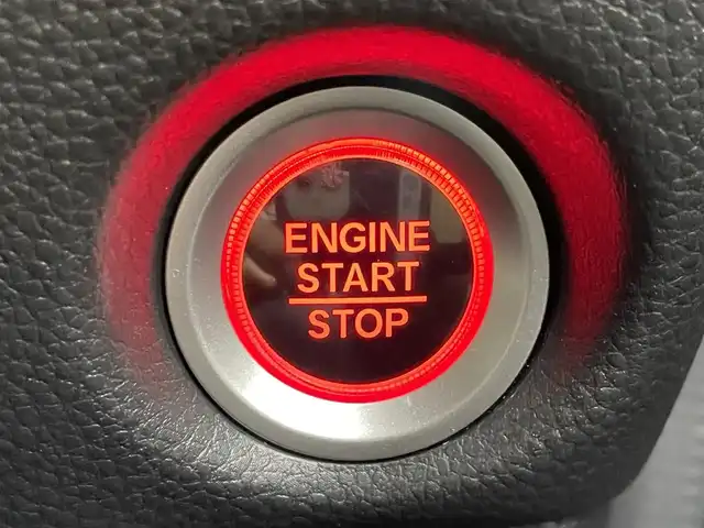 ホンダ Ｎ ＢＯＸ カスタム G L ターボ ホンダセンシング 愛知県 2017(平29)年 7.6万km ルナシルバーM ＳＤナビ/ＤＴＶ/ＣＤ／ＤＶＤ/ＢＴ/ＵＳＢ/Ｂカメラ/ＥＴＣ/両側パワースライドドア/ホンダセンシング/ステアリングスイッチ/純正１５インチＡＷ/クリアランスソナー/ハーフレザー/プッシュスタート/純正フロアマット