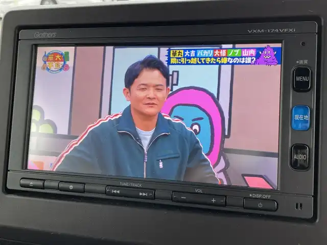 ホンダ Ｎ ＢＯＸ カスタム G L ターボ ホンダセンシング 愛知県 2017(平29)年 7.6万km ルナシルバーM ＳＤナビ/ＤＴＶ/ＣＤ／ＤＶＤ/ＢＴ/ＵＳＢ/Ｂカメラ/ＥＴＣ/両側パワースライドドア/ホンダセンシング/ステアリングスイッチ/純正１５インチＡＷ/クリアランスソナー/ハーフレザー/プッシュスタート/純正フロアマット