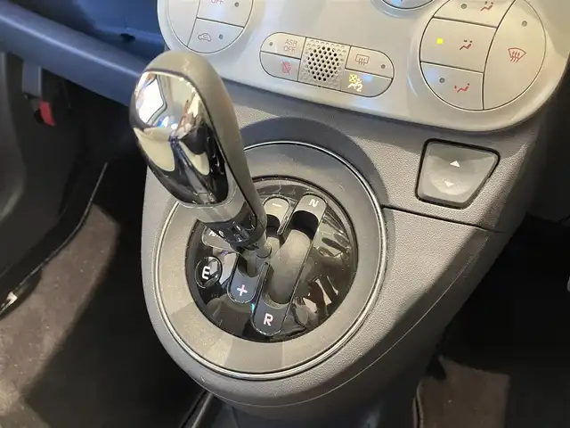 フィアット ５００ メンティーナ 福岡県 2014(平26)年 1.5万km Ｌグリーン ２００台限定特別仕様車　/半革　/ガラスルーフ　/前後ドライブレコーダー　/ＭＴモード付ＡＴ /純正15インチAW