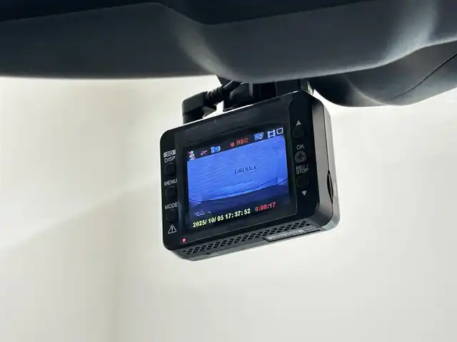 フィアット ５００ メンティーナ 福岡県 2014(平26)年 1.5万km Ｌグリーン ２００台限定特別仕様車　/半革　/ガラスルーフ　/前後ドライブレコーダー　/ＭＴモード付ＡＴ /純正15インチAW