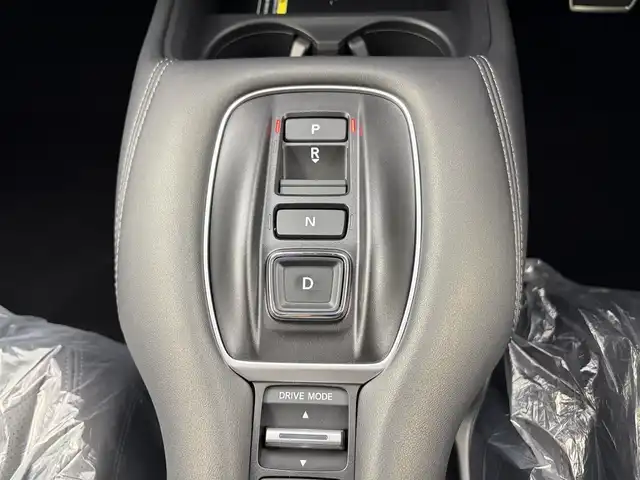 ホンダ ＺＲ－Ｖ ハイブリッド e:HEV Z 愛知県 2025(令7)年 0.1千km 黒 登録済未使用車/登録時走行距離8km/ホンダコネクトディスプレイ/Bluetooth/フルセグTV/FM/AM/USB/BOSEプレミアムサウンド/ワイヤレス充電/マルチビューカメラシステム/前席パワーシート/メモリーシート/前席シートヒーター/ブラックレザーシート/ステアリングヒーター/ETC2.0/アダプティブクルーズコントロール/パドルシフト/パワーバックドア/電動パーキングブレーキ/オートブレーキホールド/ダウンヒルアシストコントロール/ブラインドスポットインフォメーション/電動格納ミラー/後席USB/防眩ミラー/純正18インチアルミホイール/純正LEDヘッドライト