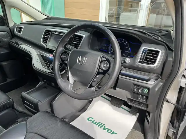 ホンダ オデッセイ ハイブリッド アブソルートセンシングEXパック 宮崎県 2017(平29)年 7.4万km スーパープラチナメタリック 〇純正MOPナビ/〇フルセグTV/〇両側パワースライドドア/〇バックカメラ/〇ビルトインETC/〇ドライブレコーダー/〇純正フリップダウンモニター/〇アダプティプクルーズコントロール/〇ホンダセンシング/〇ブラインドスポットインフォメーション/〇LEDヘッドランプ/〇オートライト/〇革巻きステアリングホイール/〇ハーフレザーシート/〇運転席パワーシート/〇社外18インチAWスタッドレス/〇スマートキーシステム/〇禁煙車