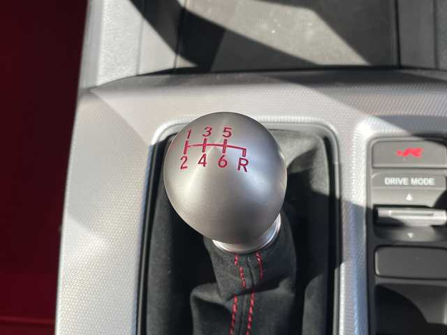 ホンダ シビック タイプR 愛知県 2025(令7)年 0.1千km レーシングブルーパール 登録済未使用車/ホンダセンシング/純正10.2型ディスプレイオーディオナビ/レーダークルーズコントロール/バックカメラ/ブレンボキャリパー/ホンダサンケイマフラー/ホンダLOGR/コーナーセンサー/純正アルミホイール/ETC2.0/ブラインドスポットモニター/LEDヘッドライト/レーンキープアシスト/オートマチックハイビーム/衝突軽減システム/フルセグ/Bluetooth/ステアリングスイッチ/スマートキー/プッシュスタート