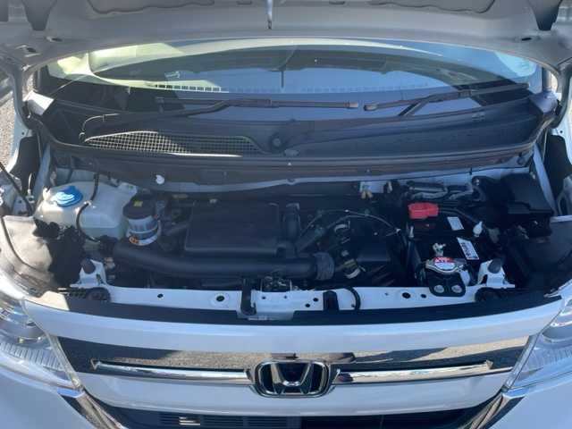 ホンダ Ｎ ＢＯＸ L 茨城県 2022(令4)年 3.2万km プラチナホワイトパール 純正ナビ　/衝突軽減システム　/パワースライドドア　/バックカメラ　/コーナーセンサー前後　/ＬＥＤヘッドライト　/アイドリングストップ　/レーダークルーズコントロール　/電動格納ミラー　/ＥＴＣ　/オートライト