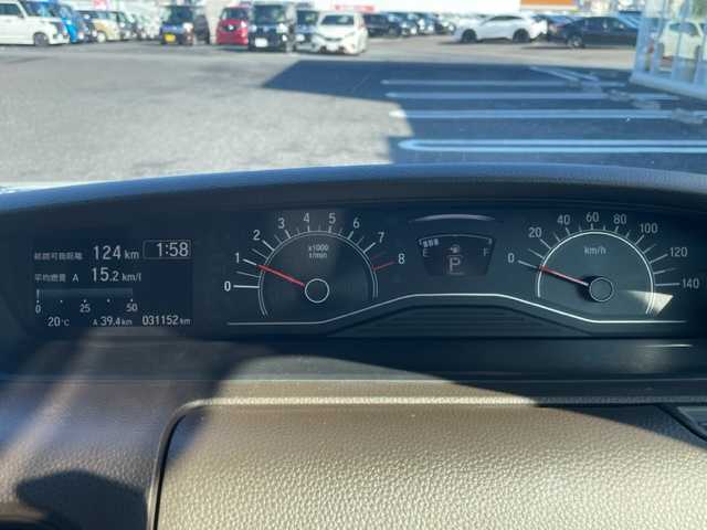 ホンダ Ｎ ＢＯＸ L 茨城県 2022(令4)年 3.2万km プラチナホワイトパール 純正ナビ　/衝突軽減システム　/パワースライドドア　/バックカメラ　/コーナーセンサー前後　/ＬＥＤヘッドライト　/アイドリングストップ　/レーダークルーズコントロール　/電動格納ミラー　/ＥＴＣ　/オートライト