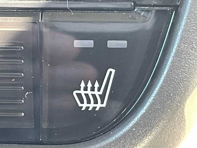 ホンダ Ｎ ＢＯＸ L 茨城県 2022(令4)年 3.2万km プラチナホワイトパール 純正ナビ　/衝突軽減システム　/パワースライドドア　/バックカメラ　/コーナーセンサー前後　/ＬＥＤヘッドライト　/アイドリングストップ　/レーダークルーズコントロール　/電動格納ミラー　/ＥＴＣ　/オートライト