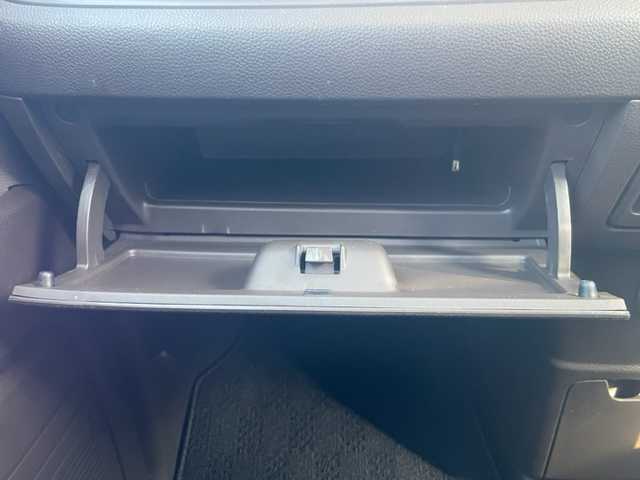 ホンダ Ｎ ＢＯＸ L 茨城県 2022(令4)年 3.2万km プラチナホワイトパール 純正ナビ　/衝突軽減システム　/パワースライドドア　/バックカメラ　/コーナーセンサー前後　/ＬＥＤヘッドライト　/アイドリングストップ　/レーダークルーズコントロール　/電動格納ミラー　/ＥＴＣ　/オートライト