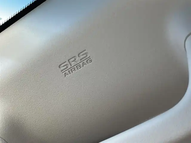 三菱 デリカＤ：５ シャモニー 愛知県 2025(令7)年 0.1千km 黒Ⅱ 登録済未使用車　ｅ－Ａｓｓｉｓｔ　衝突軽減　追従クルコン　ハーフレザー　シートヒーター　オリジナルナビ取付ＰＫＧ　リアモニター取付ＰＫＧ　ツートンカラー　両側パワスラ　電動パーキング　ＬＥＤ　禁煙車　パワーバックドア　ステアリングヒーター/CHAMONIX 　4WD　e-Assist/オリジナルナビ取付パッケージ/リアモニター取付パッケージ/ステップレス