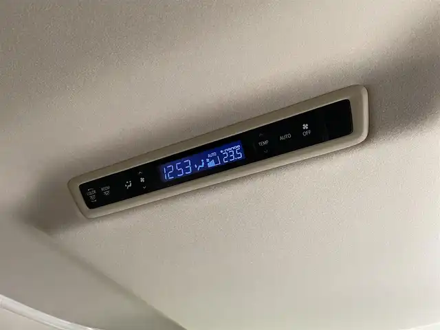 トヨタ ヴェルファイア ハイブリット X 岩手県 2019(令1)年 5.7万km ホワイトパールクリスタルシャイン ４WD/モデリスタエアロ/両側パワースライドドア/ALPINEビッグXナビ１１インチナビ/フルセグTV/トヨタセーフティセンス/プリクラッシュセーフティ/レーダークルーズコントロール/レーントレーシングアシスト/オートマチックハイビーム/クリアランスソナー/先行車発進告知機能/横滑り防止装置/MTモード付AT/レザー調シートカバー/リヤオートエアコン/バックカメラ/サイドカメラ/ETC/ドライブレコーダー/LEDヘッドランプ/LEDフォグランプ/社外１７インチアルミホイール