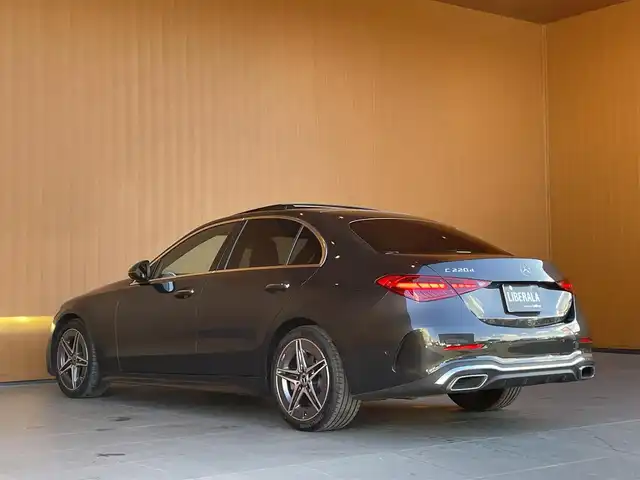 メルセデス・ベンツ Ｍ・ベンツ Ｃ２２０ｄ アバンギャルド　AMGライン 愛知県 2023(令5)年 1.5万km グレーＭ パノラミックスライディングルーフ/黒革/HUD/ナビ/TV/Bluetooth/360カメラ/シートヒーター/デジタルインナーミラー/アンビエントライト/レーダーセーフティ/ACC/LKA/BSM/アダプティブLED/パドルシフト