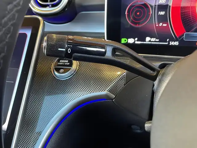 メルセデス・ベンツ Ｍ・ベンツ Ｃ２２０ｄ アバンギャルド　AMGライン 愛知県 2023(令5)年 1.5万km グレーＭ パノラミックスライディングルーフ/黒革/HUD/ナビ/TV/Bluetooth/360カメラ/シートヒーター/デジタルインナーミラー/アンビエントライト/レーダーセーフティ/ACC/LKA/BSM/アダプティブLED/パドルシフト