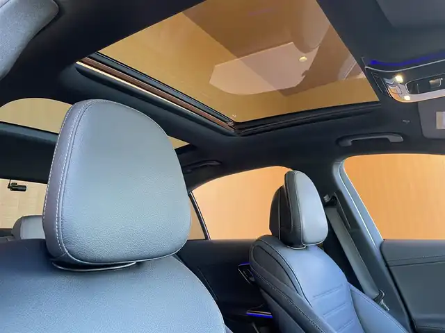 メルセデス・ベンツ Ｍ・ベンツ Ｃ２２０ｄ アバンギャルド　AMGライン 愛知県 2023(令5)年 1.5万km グレーＭ パノラミックスライディングルーフ/黒革/HUD/ナビ/TV/Bluetooth/360カメラ/シートヒーター/デジタルインナーミラー/アンビエントライト/レーダーセーフティ/ACC/LKA/BSM/アダプティブLED/パドルシフト